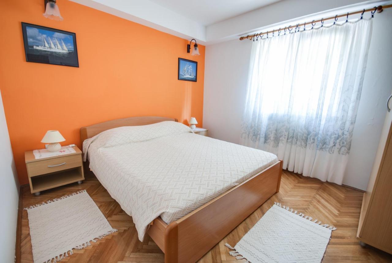 Haus Roko Apartment โรวีน ภายนอก รูปภาพ